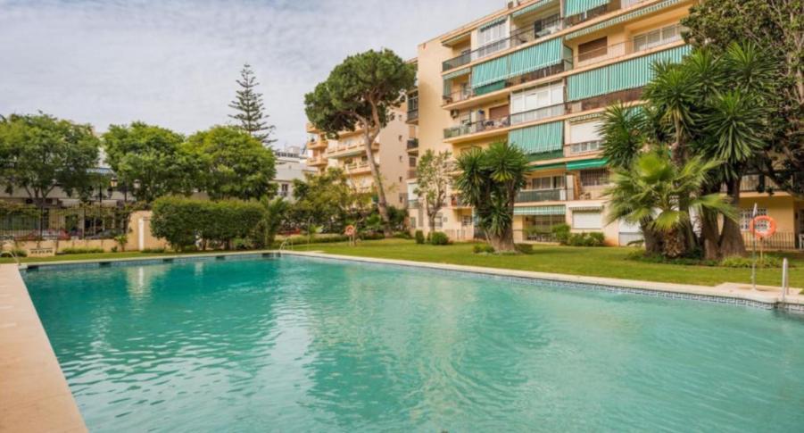 Stylish 3 Bedroom Penthouse In Marbella Centre With Large Pool Close To The Beach Exterior foto